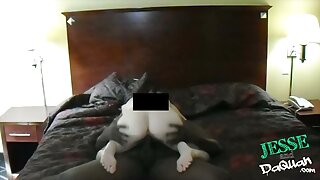 سخت مالکن انیتا نے ک ...